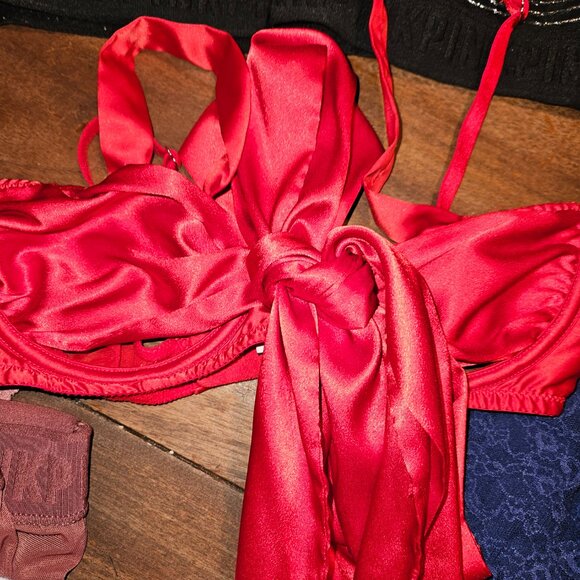 Large Bundle of Victoria's Secrets Lingerie - Picture 5 of 11